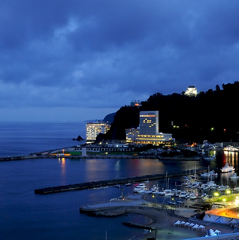 熱海海上花火大会が見られるホテル・旅館16選_グランビュー熱海夜景の画像01