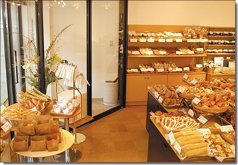 シュトーレン人気ランキング_ベーカリー「オンディーヌ]お店写真01