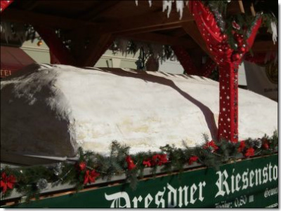 シュトーレンとは巨大シュトーレン01