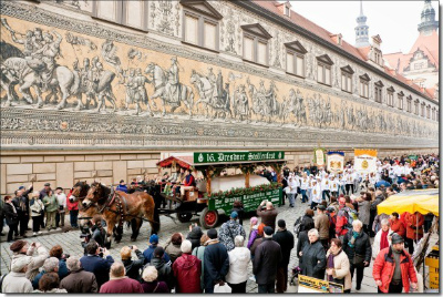シュトーレンとは？ドレスデンパレード01